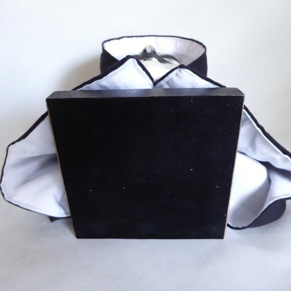 NEW OOAK  10.5” THE NUN CURIOSITIES UPCYCLED GOTHIC HALLOWEEN HORROR BUST ODDITY - Picture 8 of 13